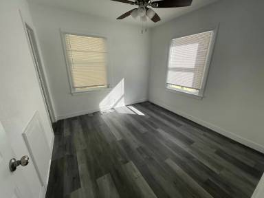 Main picture of 208 N Ash St
