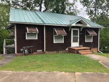 Main picture of 4020 40th Ave N