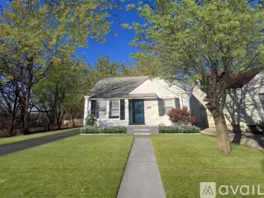 Main picture of 22236 Lyndon St