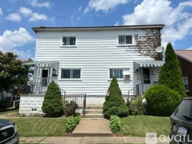 Main picture of 808 W Smithfield St