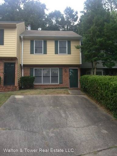 Main picture of 2968 Riverwood Ter