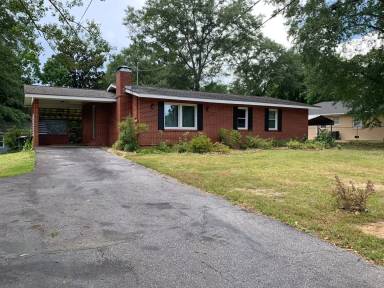 Main picture of 427 Camellia Dr