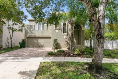Main picture of 5202 SW 155th Ave