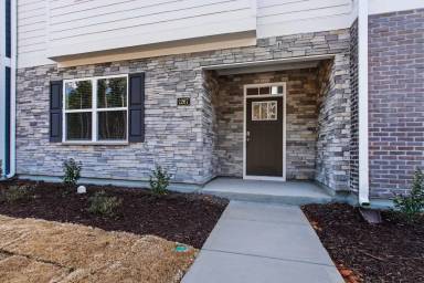 Main picture of 2267 Horton Park Dr