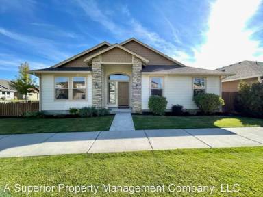 Main picture of 21291 Daylily Ave