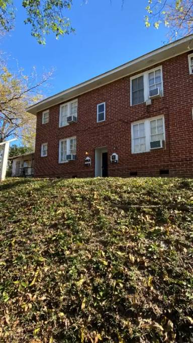 Main picture of 852 Fulton Ave