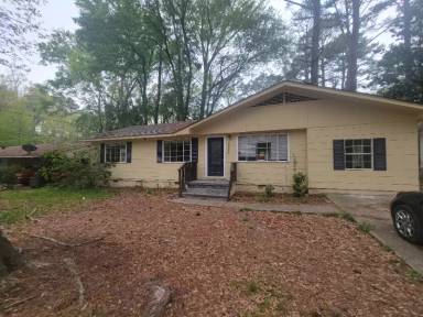 Main picture of 2327 Coronet Pl