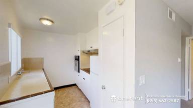 Main picture of 725 Corbett Ave