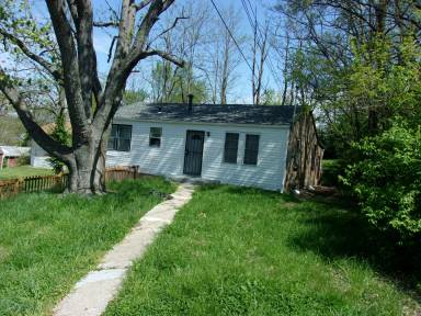 Main picture of 7317 Harney Ave