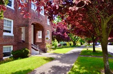 Main picture of McKellar Apartments