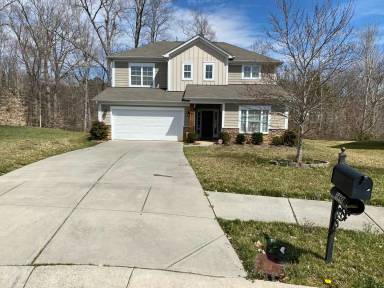 Main picture of 10337 Shrader St NW