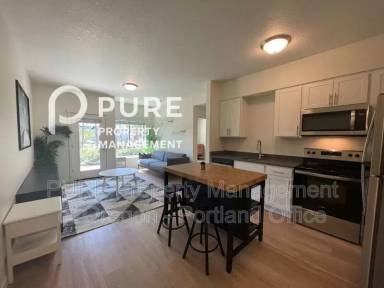 Main picture of Halsey Crossing Apartments