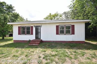 Main picture of 1527 McArthur Rd