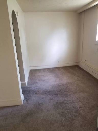 Main picture of 720 W North St