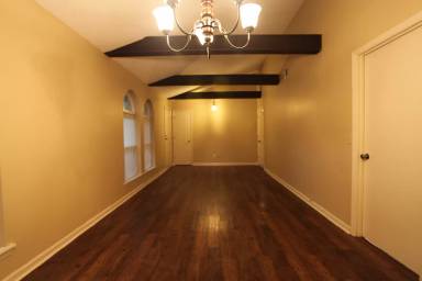 Main picture of 3310 Oakdale Dr
