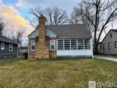 Main picture of 3437 N Euclid Ave