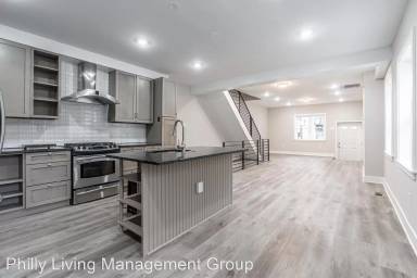Main picture of 2275 N Bancroft St