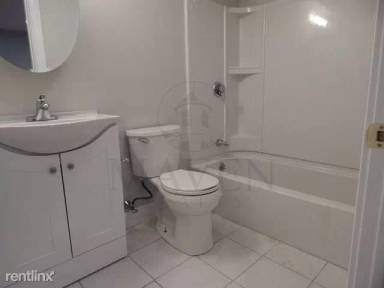 Main picture of 483 Medford St