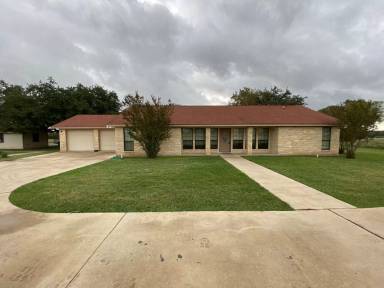 Main picture of 334 Rose Ln