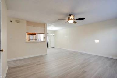 Main picture of 404 Kenniston Dr