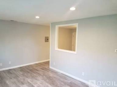 Main picture of 2370 American Ave