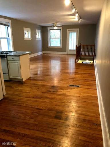 Main picture of 7545 Hoover Ave