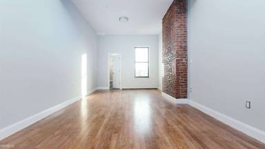 Main picture of 170 Wyckoff Ave