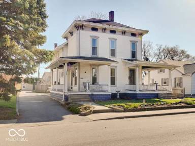 Main picture of 345 E King St