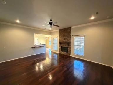 Main picture of 3302 SW Briar Creek Ave