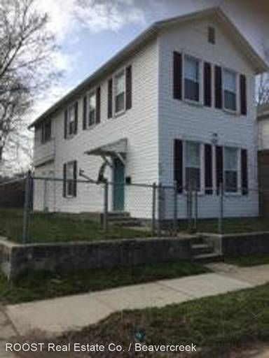 Main picture of 15 N Van Lear St