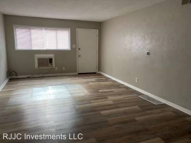 Main picture of 1921 Oxford Cir