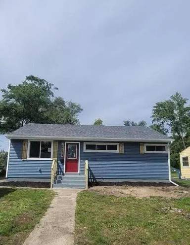 Main picture of 4318 E 12th Pl