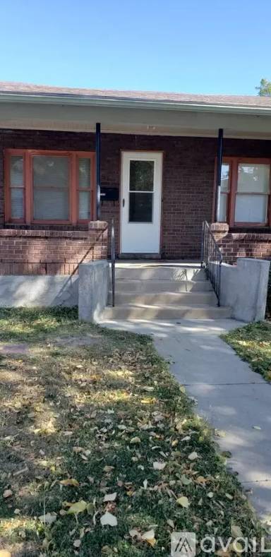 Main picture of 1312 Lake Ave