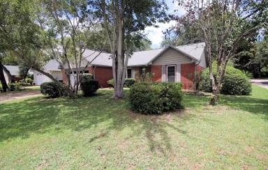 Main picture of 4511 Parkwood Ln W