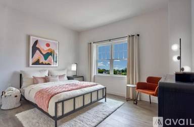 Main picture of 250 W Fort Lee Rd