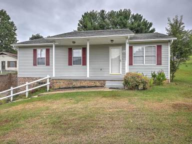 Main picture of 3340 Newport Hwy