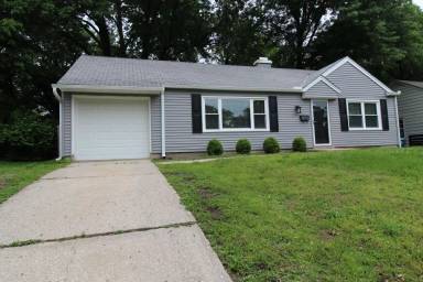 Main picture of 2516 W 76th St