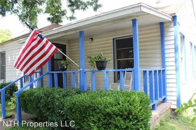Main picture of 1216 Franklin St