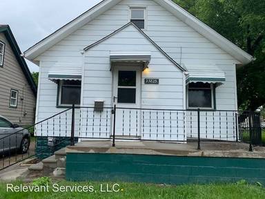 Main picture of 23823 Piper Ave
