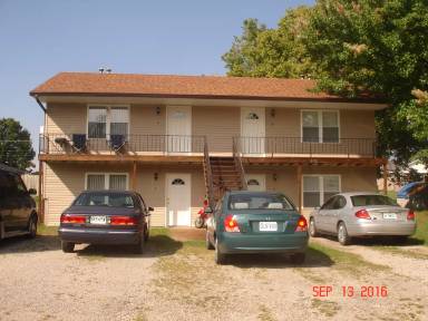 Main picture of 419 E Mill St