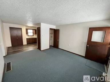 Main picture of 103 Walnut St