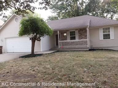 Main picture of 605 S Park Dr