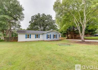 Main picture of 218 Overhill Dr