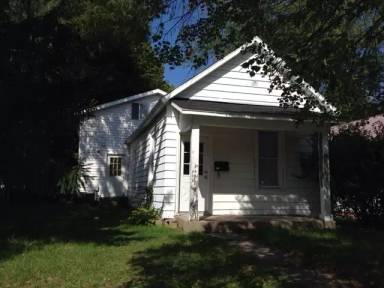 Main picture of 314 Lawn Ave