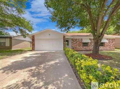 Main picture of 309 Coury Rd