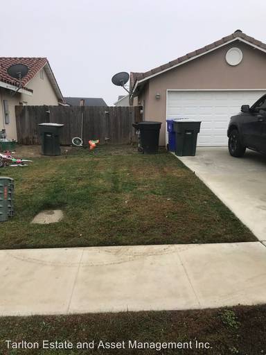 Main picture of 2841 Florence Ave