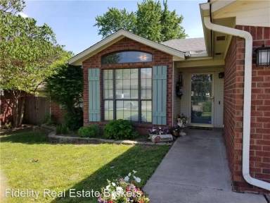 Main picture of 1316 Teakwood Dr