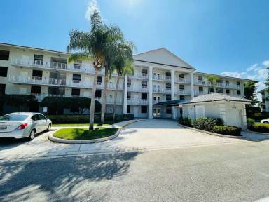 Main picture of 2621 Village Blvd