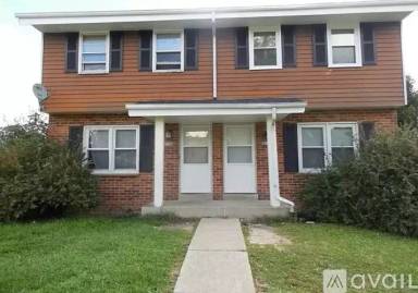 Main picture of 6536 N 106th St