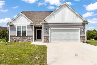 Main picture of 994 Cascade Cir